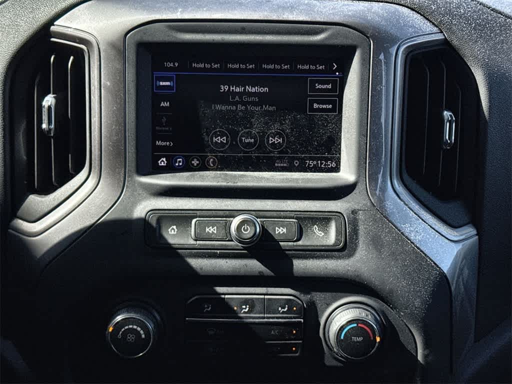 Thumbnail: 2020 Chevrolet Silverado 1500 - 16