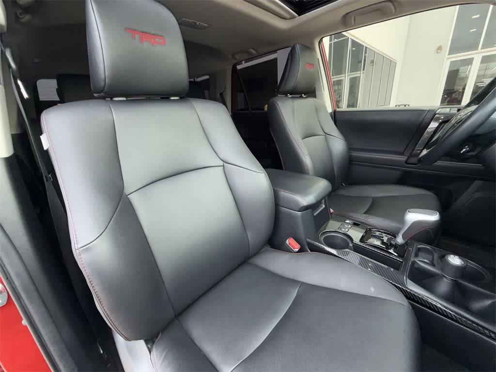 Thumbnail: 2023 Toyota 4Runner - 13