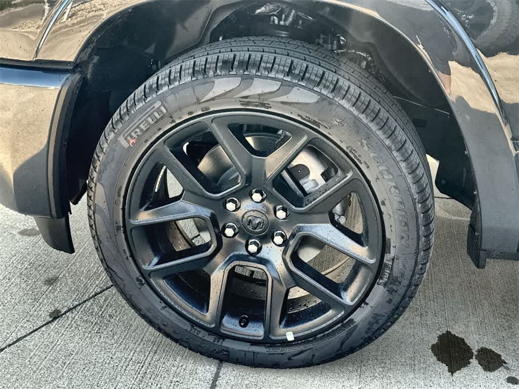 Thumbnail: 2026 RAM 1500 - 8