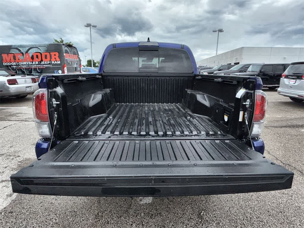 2022 Toyota Tacoma  18