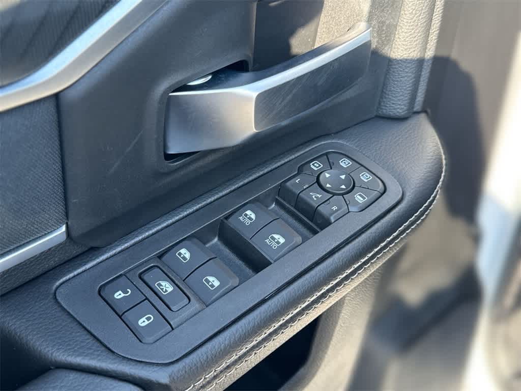 Thumbnail: 2026 RAM 3500 - 23