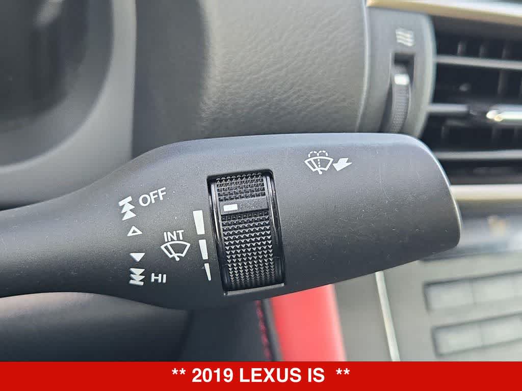 Thumbnail: 2019 Lexus IS - 25