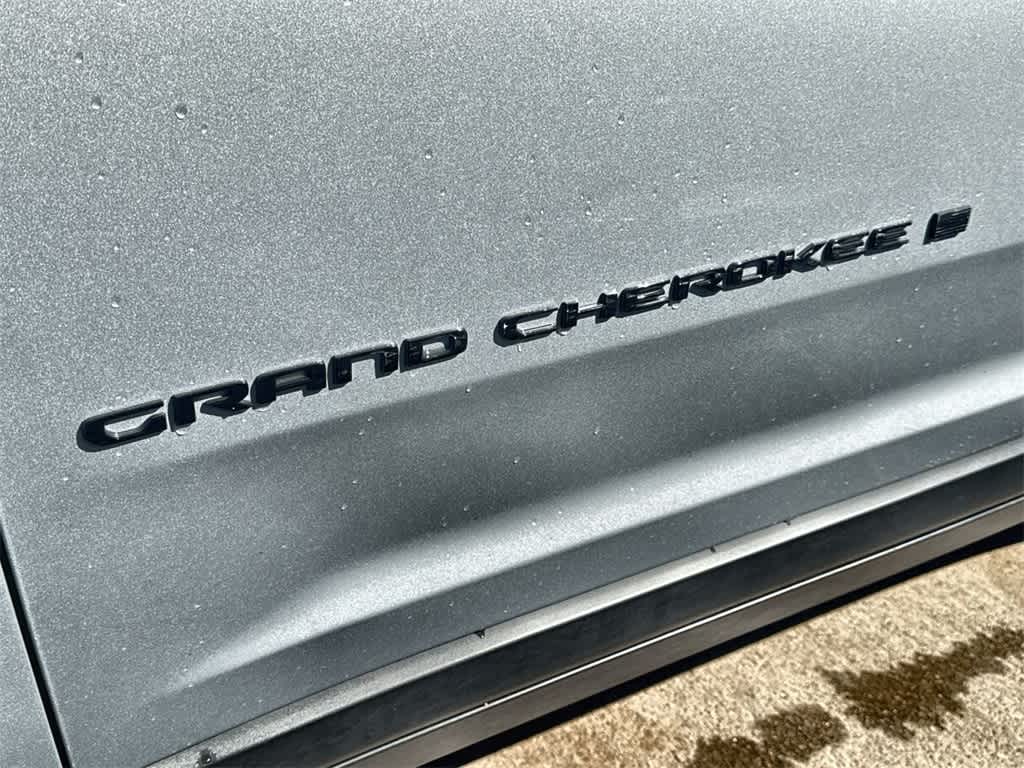 Thumbnail: 2024 Jeep Grand Cherokee L - 7