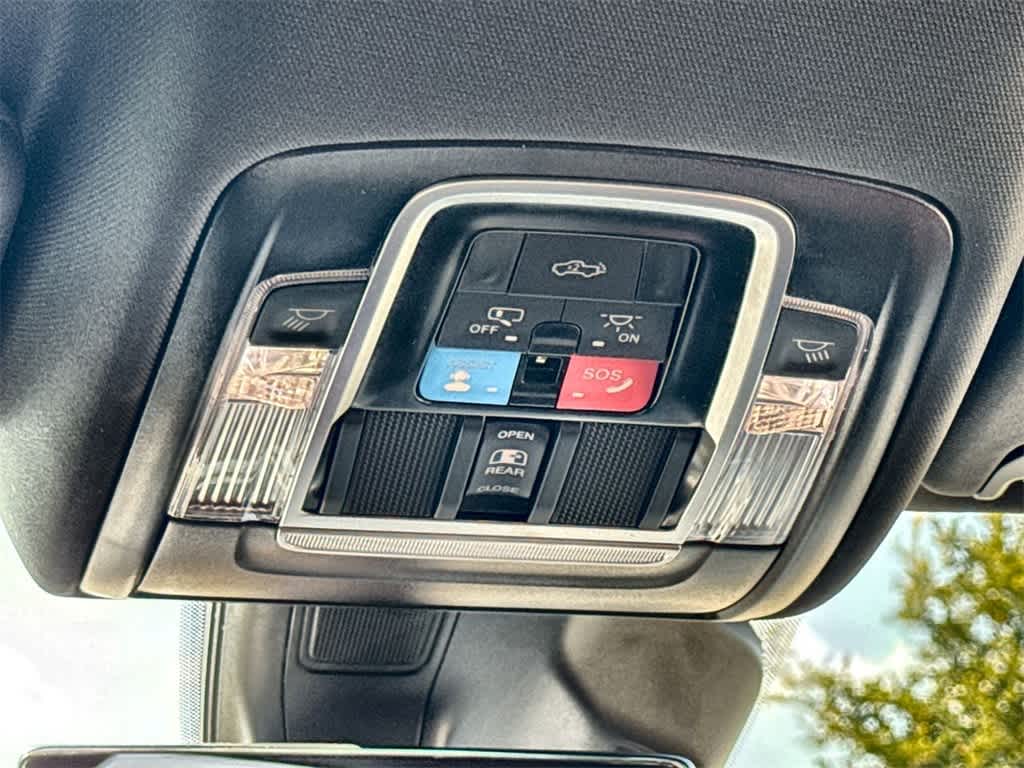 Thumbnail: 2026 RAM 1500 - 19