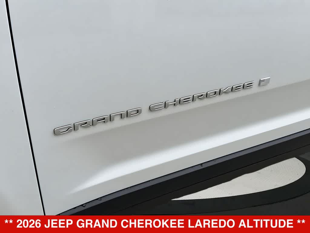 Thumbnail: 2026 Jeep Grand Cherokee - 8