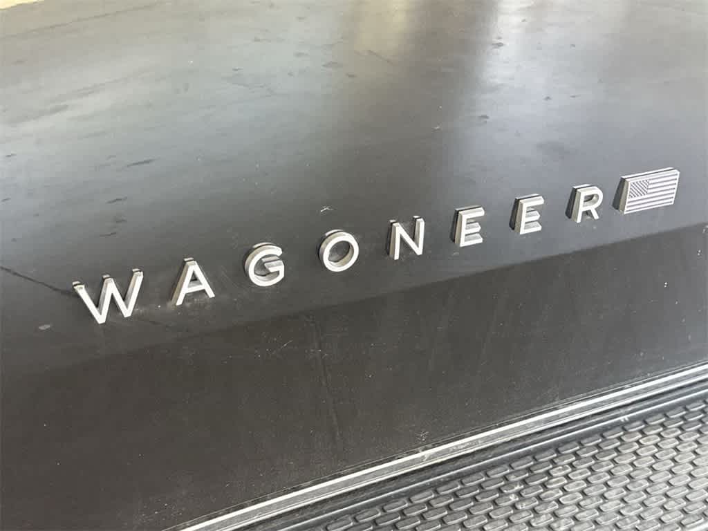 Thumbnail: 2023 Jeep Wagoneer - 7