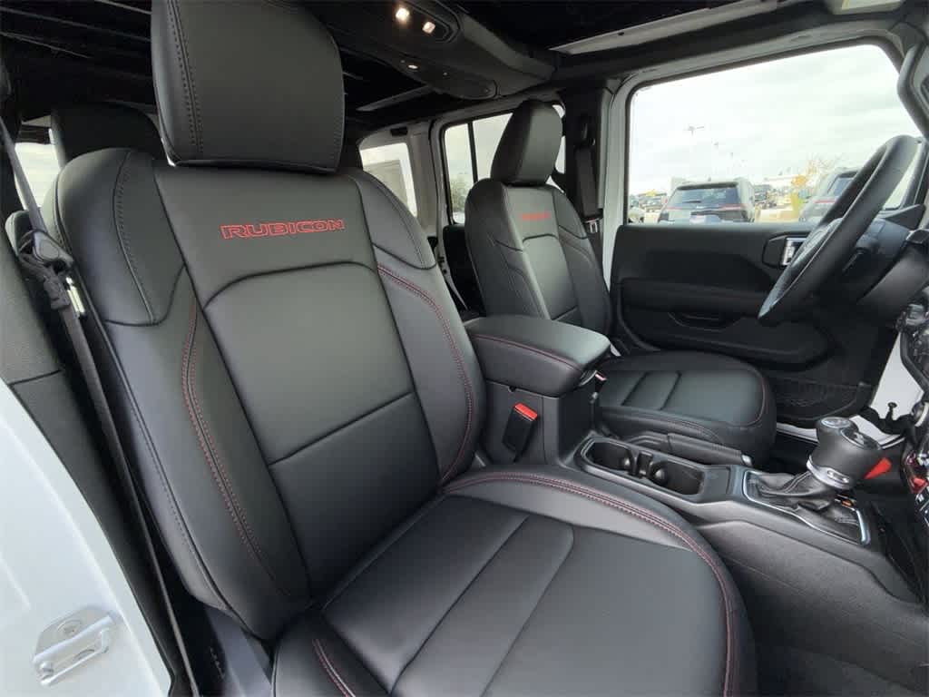 Thumbnail: 2026 Jeep Wrangler - 14