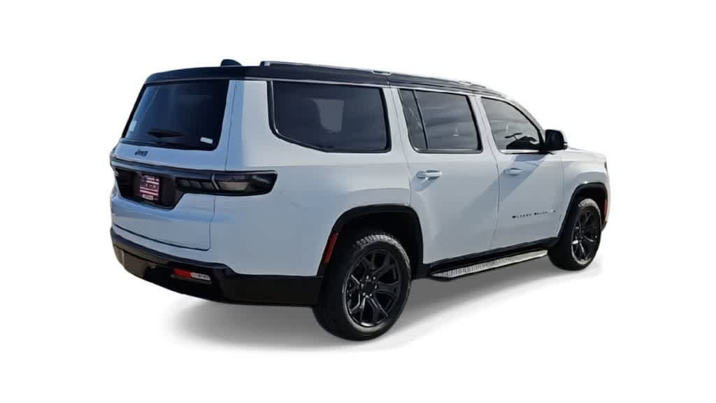 Thumbnail: 2026 Jeep Grand Wagoneer - 7