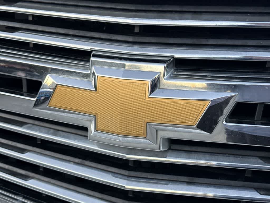 Thumbnail: 2020 Chevrolet Suburban - 8