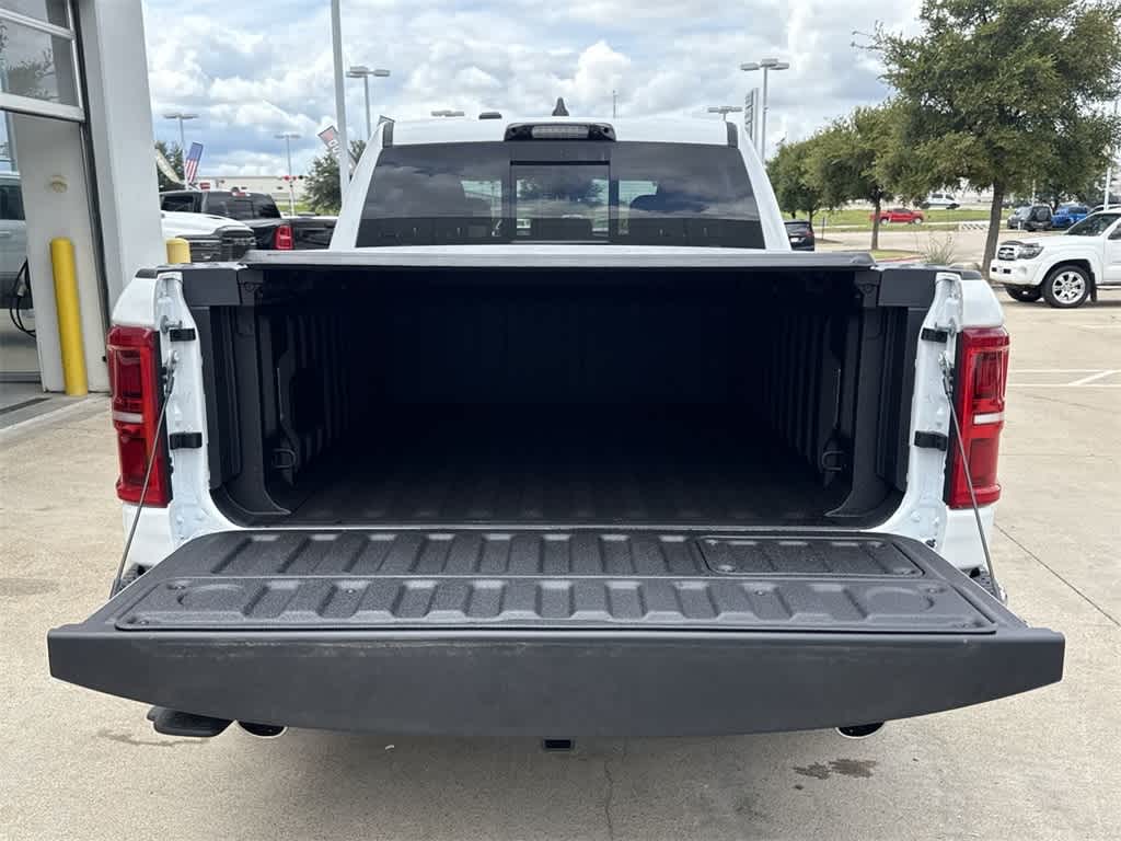 Thumbnail: 2026 RAM 1500 - 21