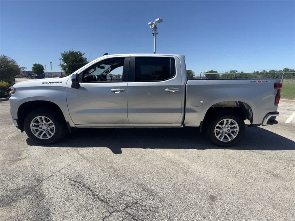 2021 Chevrolet Silverado 1500 LT 3