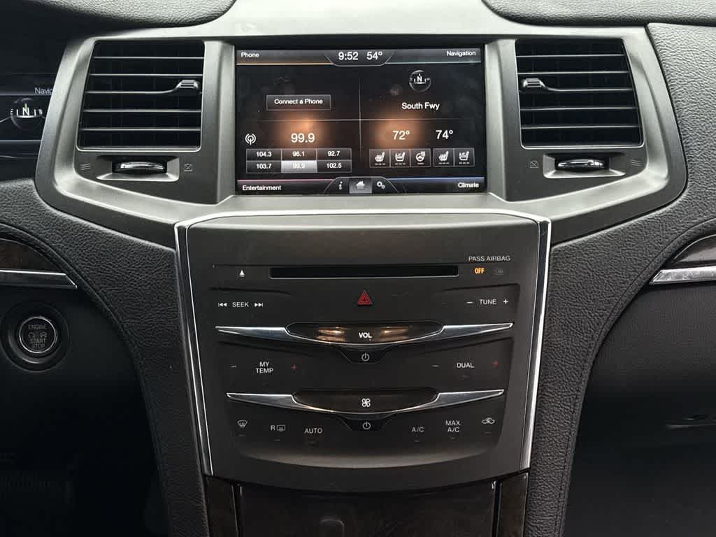 Thumbnail: 2015 Lincoln MKS - 16