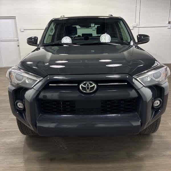 2024 Toyota 4Runner SR5 photo 2