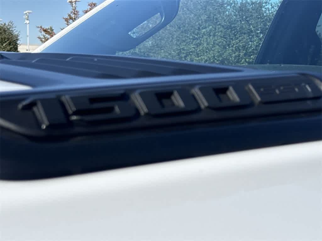 Thumbnail: 2025 RAM 1500 - 9