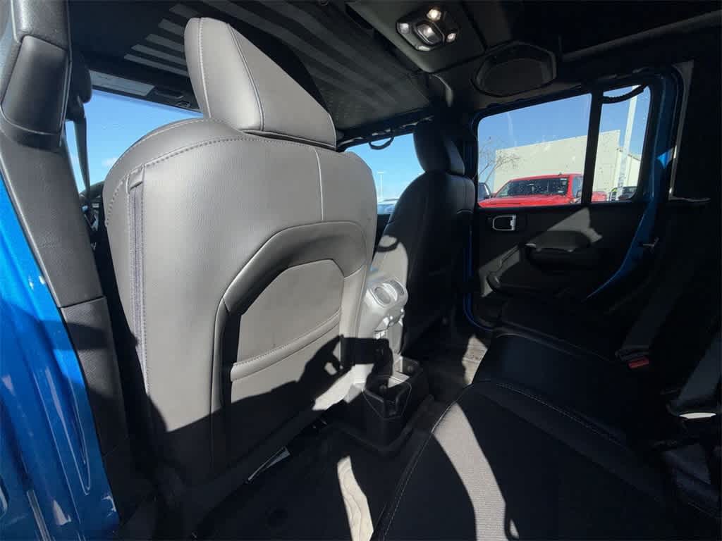 Thumbnail: 2023 Jeep Gladiator - 12