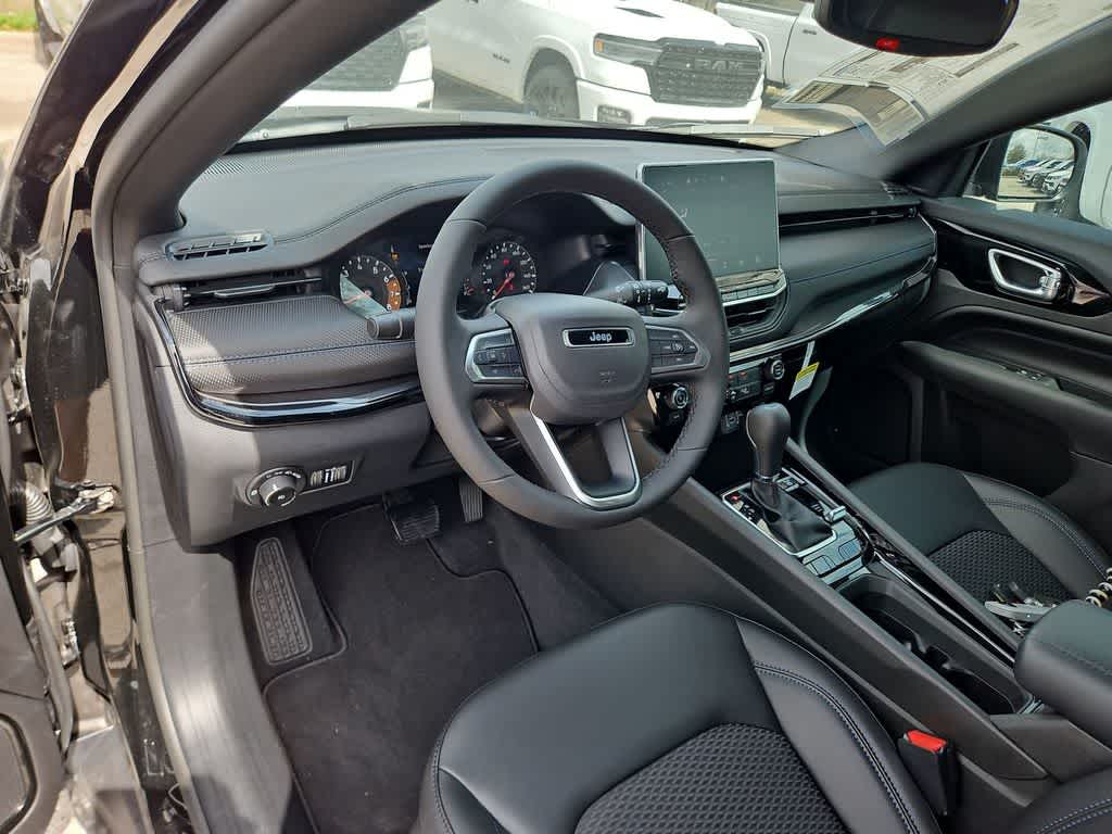 Thumbnail: 2026 Jeep Compass - 10