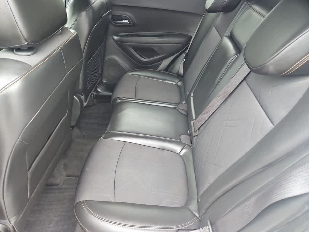 Thumbnail: 2020 Chevrolet Trax - 20