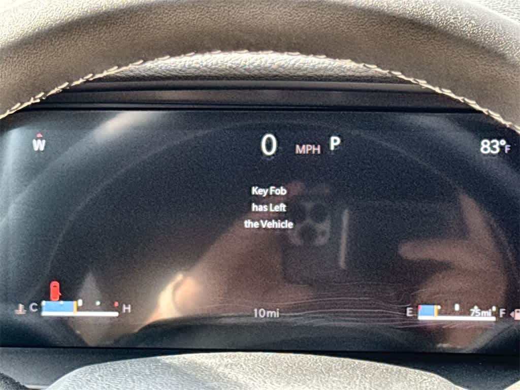 Thumbnail: 2025 Jeep Grand Cherokee - 18