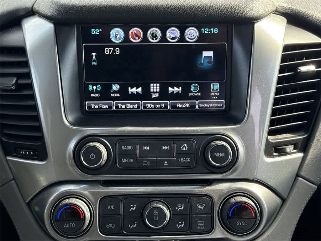 Thumbnail: 2018 Chevrolet Suburban - 16