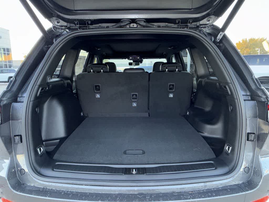 Thumbnail: 2025 Jeep Grand Cherokee - 21