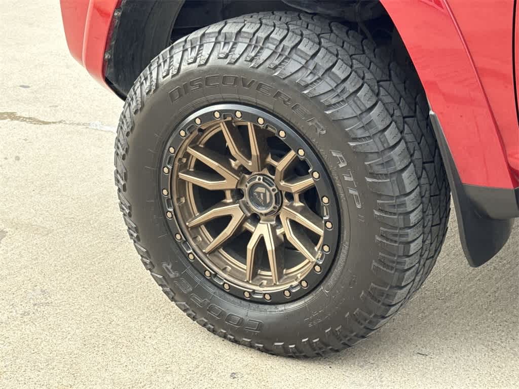 Thumbnail: 2023 Toyota 4Runner - 9