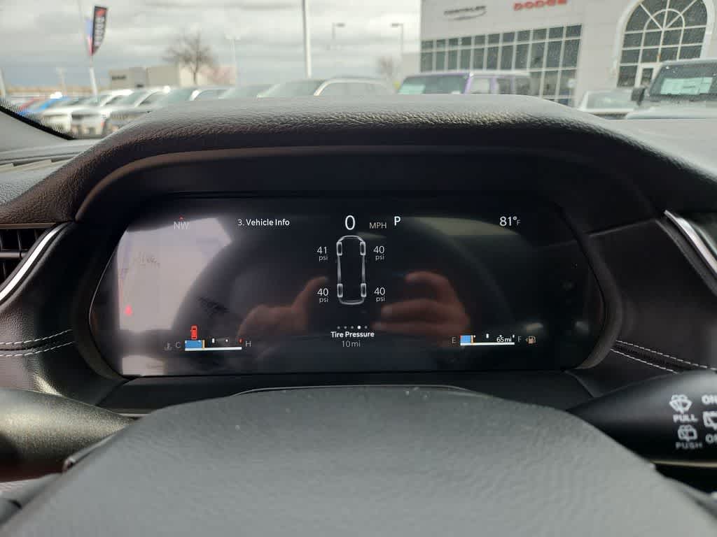 Thumbnail: 2025 Jeep Grand Cherokee L - 33