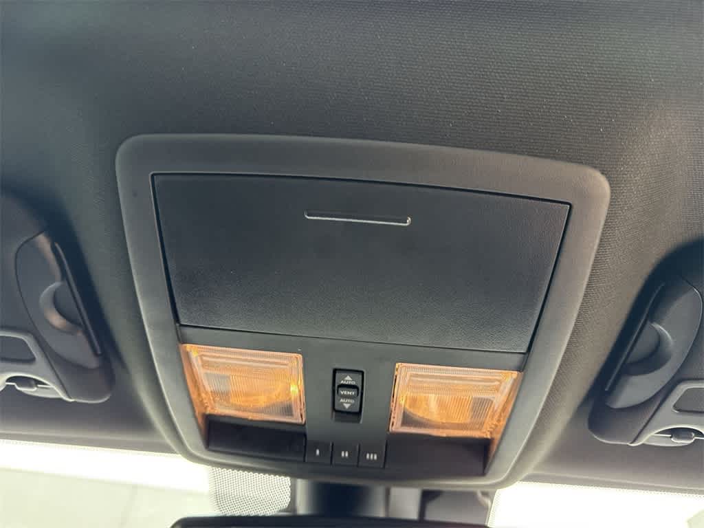 Thumbnail: 2023 Dodge Challenger - 22