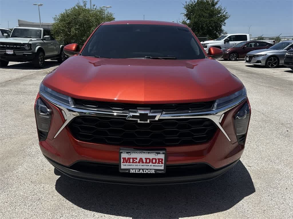 Thumbnail: 2024 Chevrolet Trax - 6