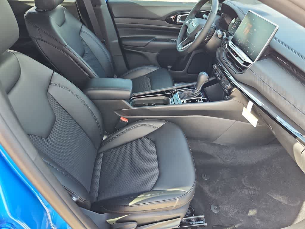 Thumbnail: 2026 Jeep Compass - 22