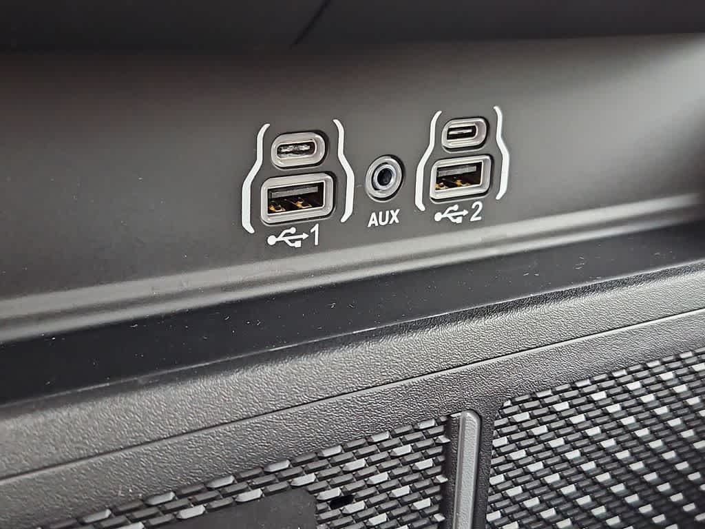 Thumbnail: 2026 RAM 1500 - 32