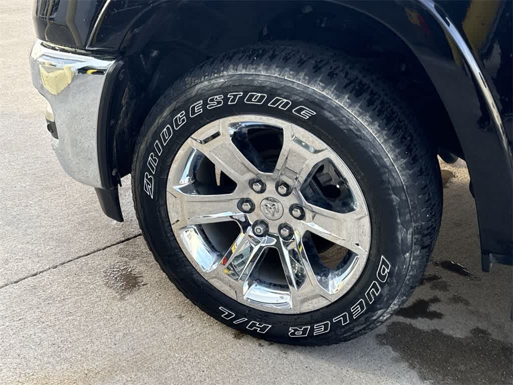 Thumbnail: 2025 RAM 1500 - 9