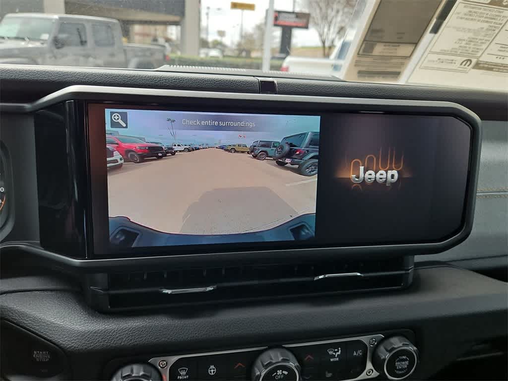 Thumbnail: 2025 Jeep Gladiator - 34