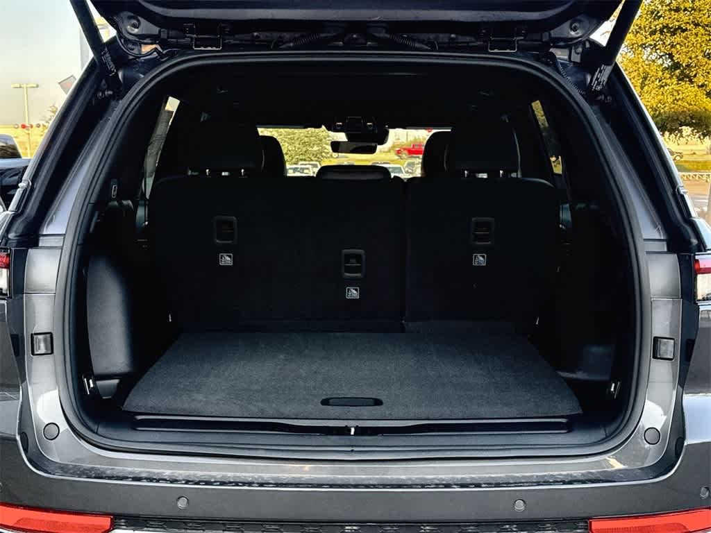 Thumbnail: 2025 Jeep Grand Cherokee - 22