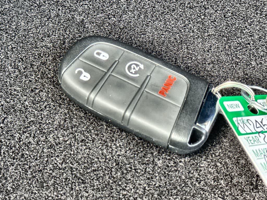 Thumbnail: 2026 Jeep Compass - 23