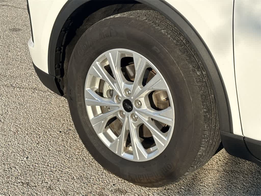 Thumbnail: 2024 Ford Escape - 9