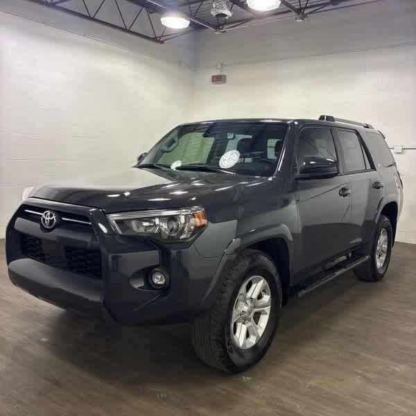 2024 Toyota 4Runner SR5 photo 3