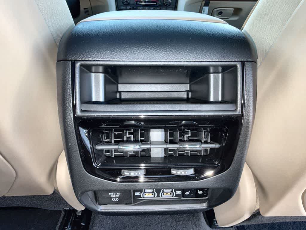 Thumbnail: 2025 Jeep Grand Cherokee - 20