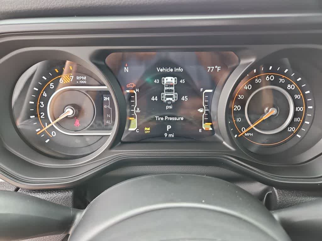 Thumbnail: 2026 Jeep Wrangler - 32