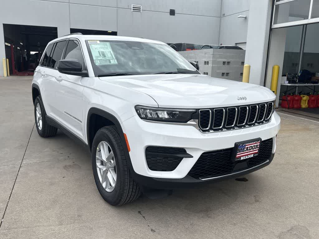 Thumbnail: 2026 Jeep Grand Cherokee - 5