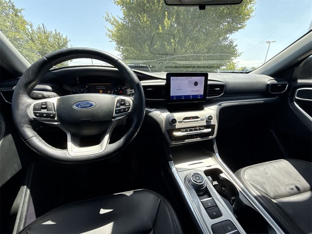 Thumbnail: 2023 Ford Explorer - 16