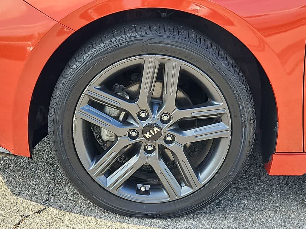 Thumbnail: 2020 Kia Forte - 14