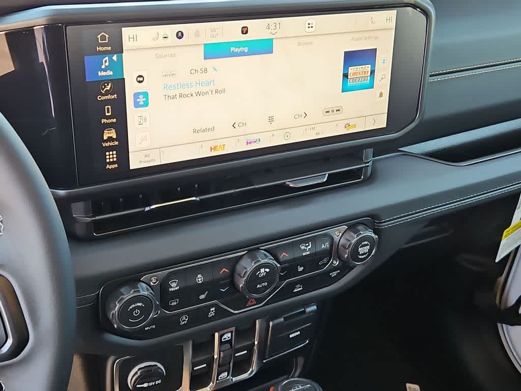 Thumbnail: 2026 Jeep Gladiator - 28