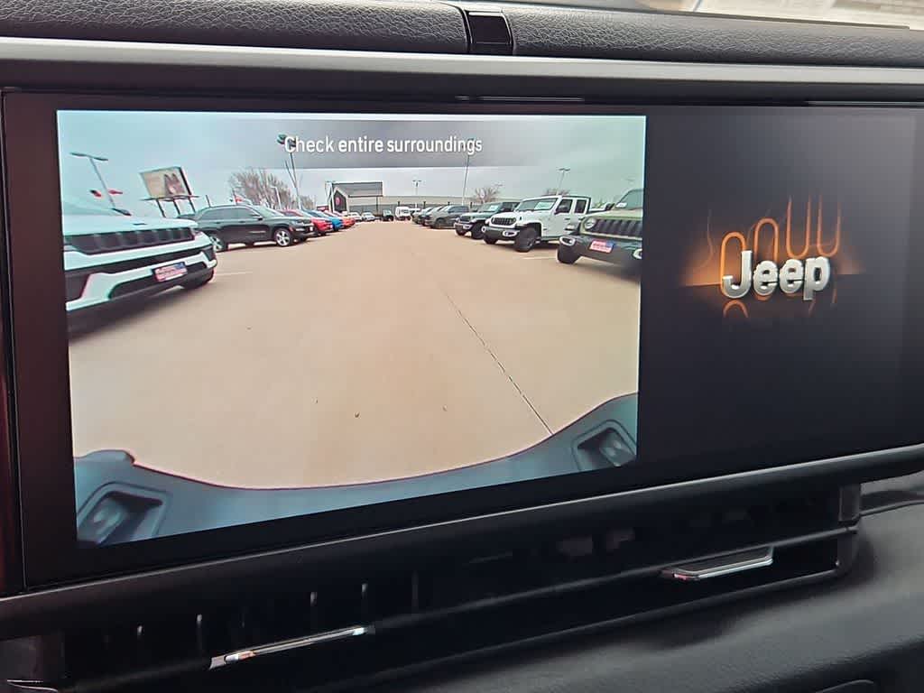Thumbnail: 2026 Jeep Gladiator - 29