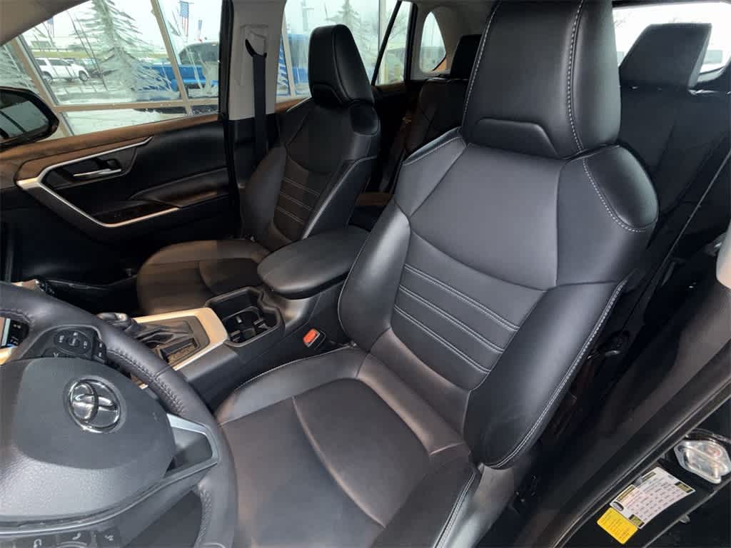 Thumbnail: 2023 Toyota RAV4 - 10