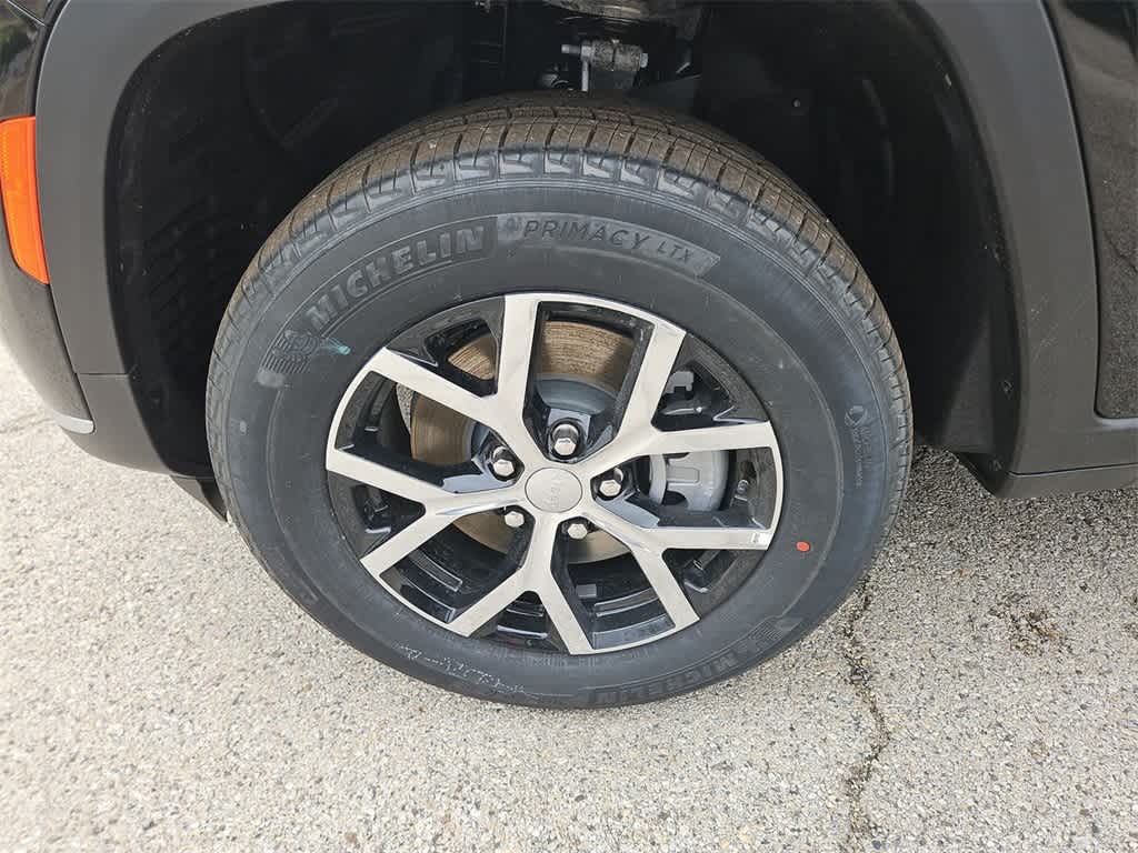 Thumbnail: 2025 Jeep Grand Cherokee L - 14