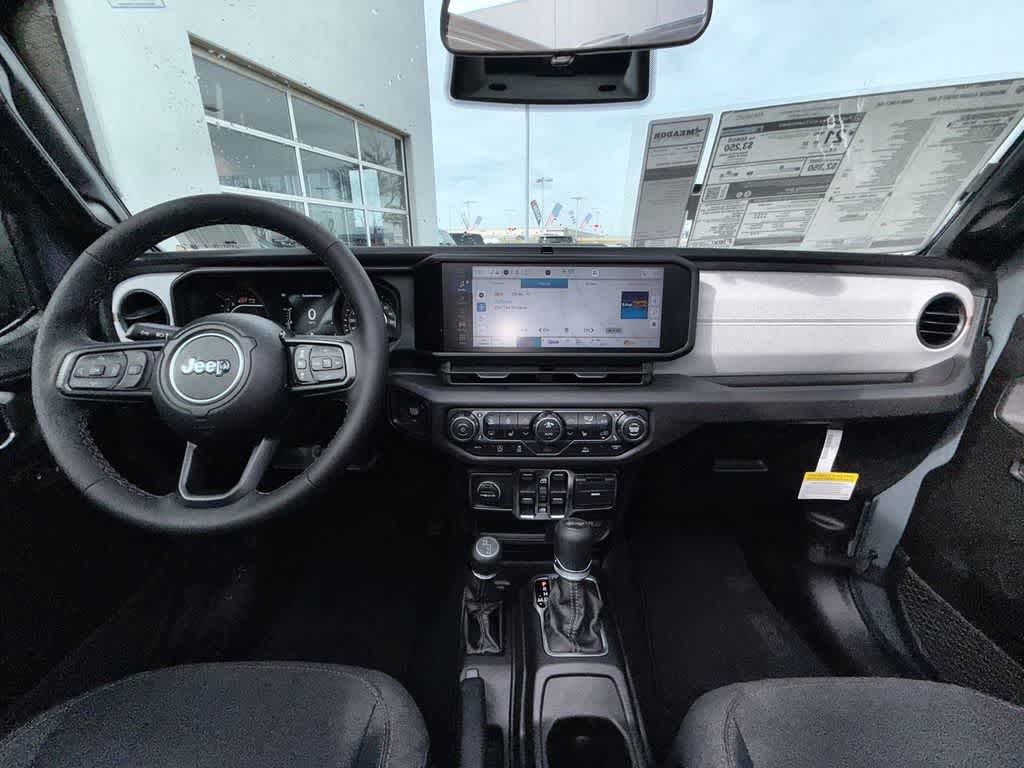 Thumbnail: 2026 Jeep Wrangler - 15