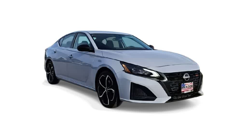 Thumbnail: 2024 Nissan Altima - 2