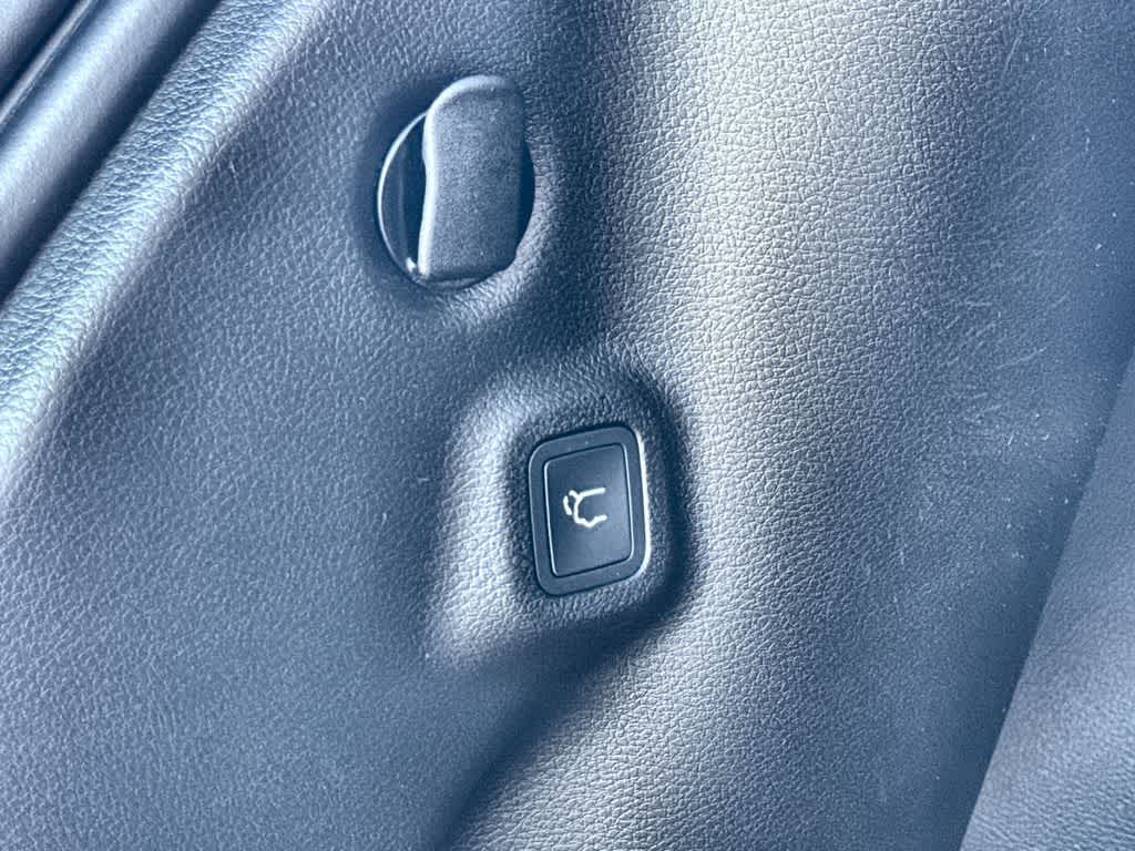 Thumbnail: 2026 Jeep Compass - 24