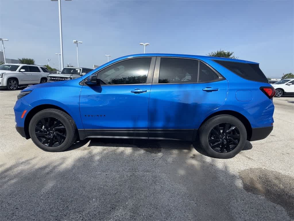 Thumbnail: 2024 Chevrolet Equinox - 3