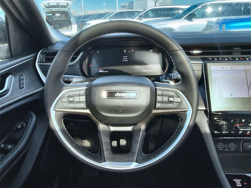 Thumbnail: 2025 Jeep Grand Cherokee L - 18